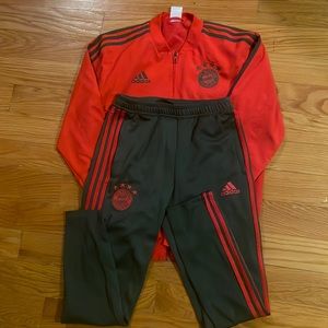 Adidas Bayern Munich track suit